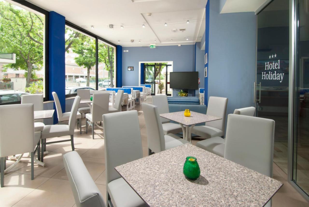Hotel Holiday Sunshine Summer Мисано Адриатико Екстериор снимка